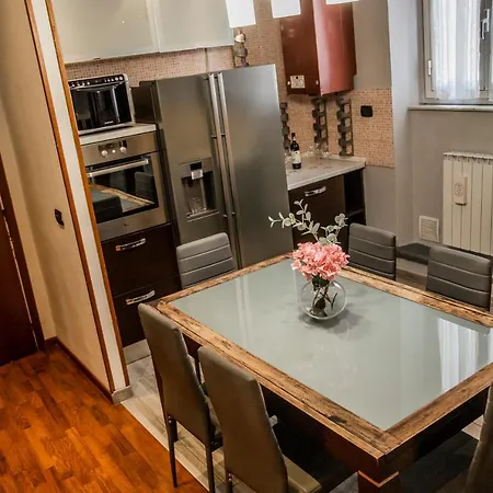 Vittoria House * Florence