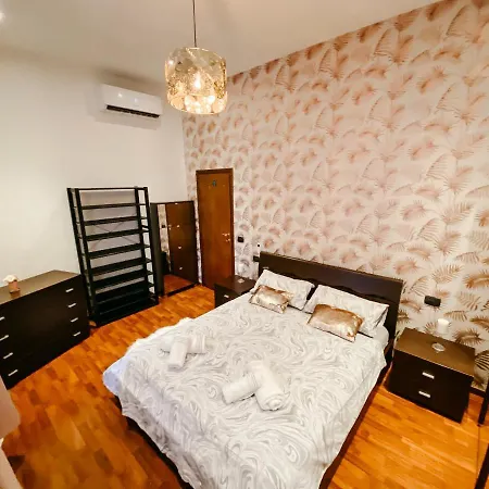 Vittoria House Apartment *